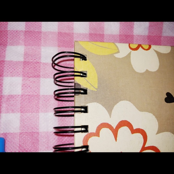 Give Thanks Gratitude Journal - Picture 4 of 12